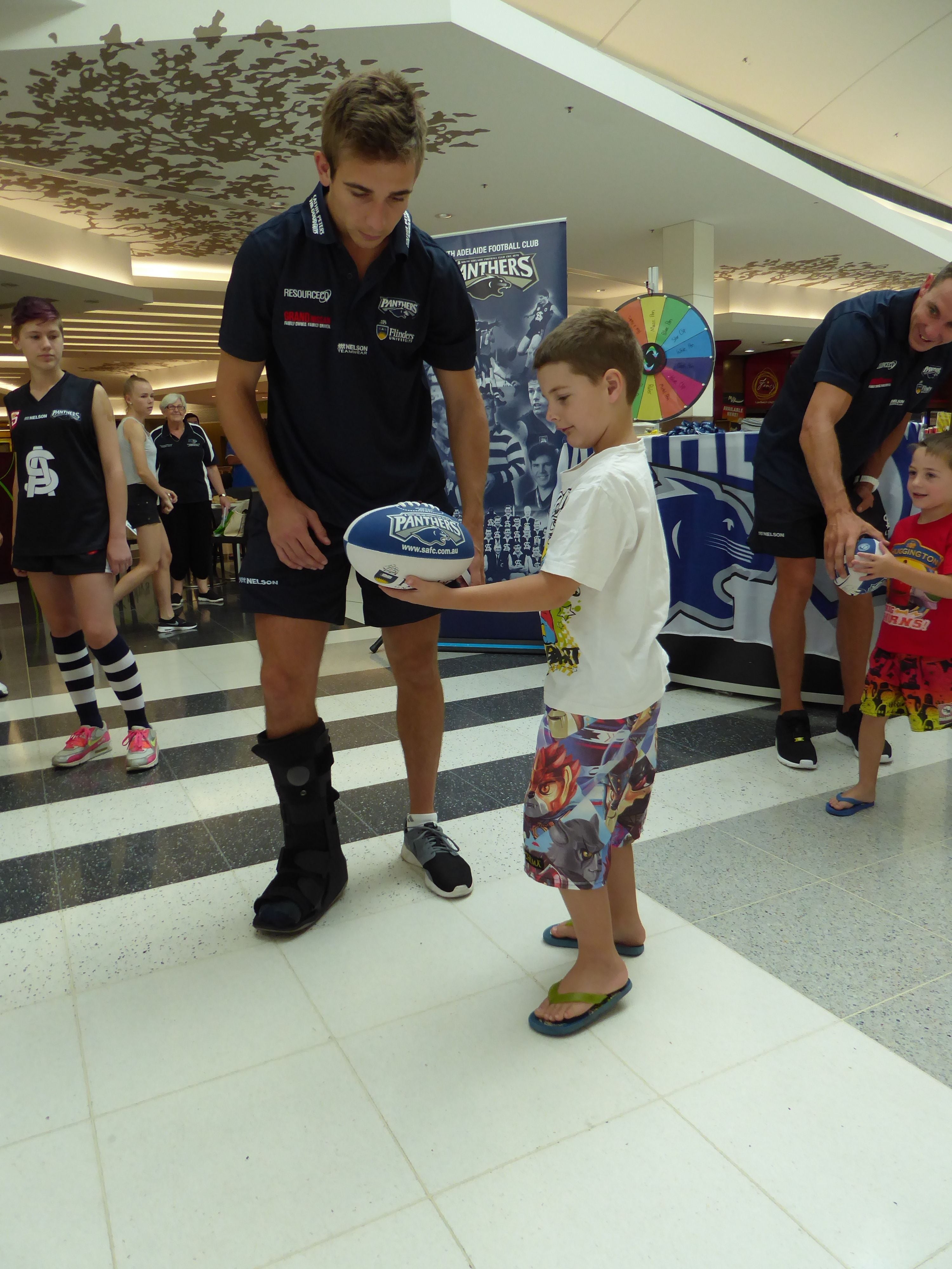 Colonnades Blitz - Meet the Panthers Image -56c3cd4359ce6